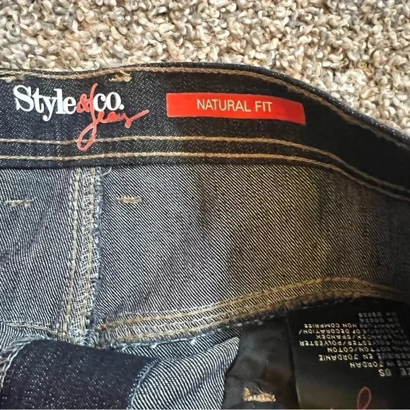 STYLE & CO JEANS DARK  BLUE DENIM NATURAL FIT POCKETS CROP STRETCH SIZE 8 SHORT - Picture 5 of 10